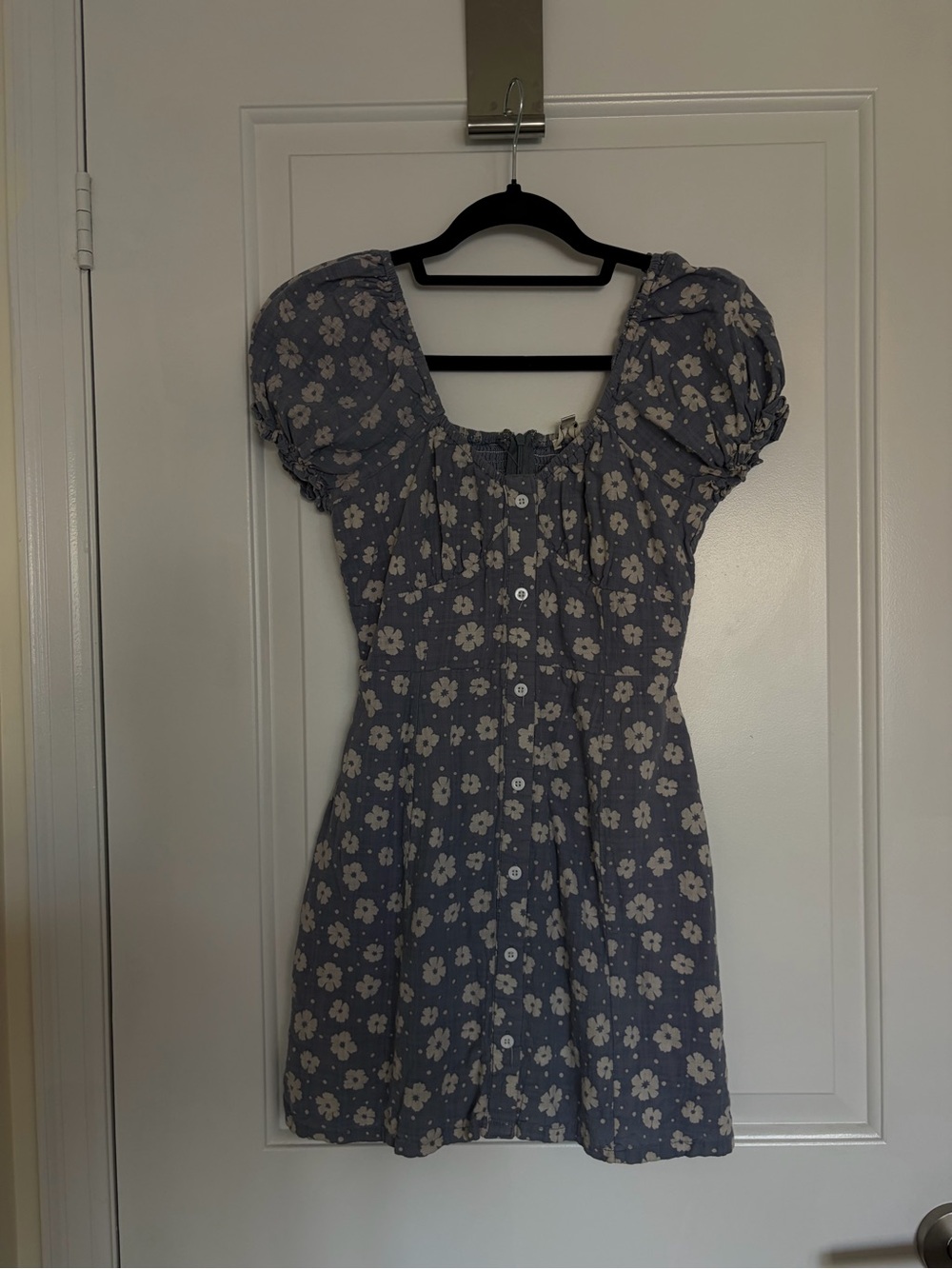 Beginning Boutique Blue Floral Puff-Sleeve Mini Dress